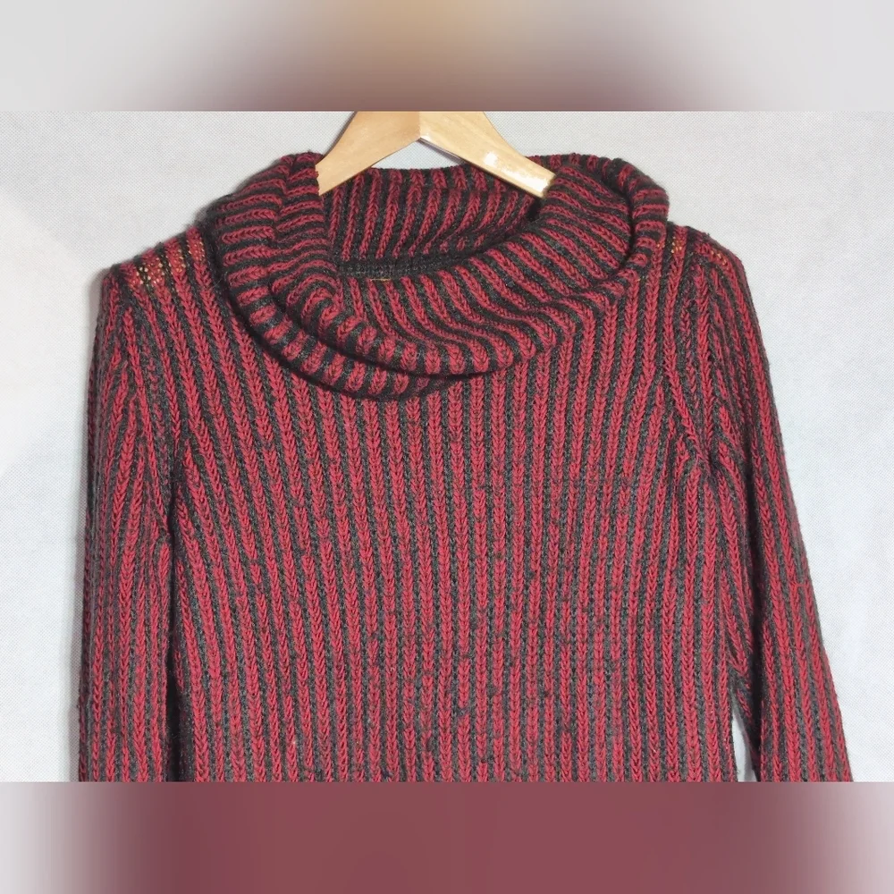 DKNY Cotton Acrylic Sz L Red and Black Striped Cowl Neck Sweater